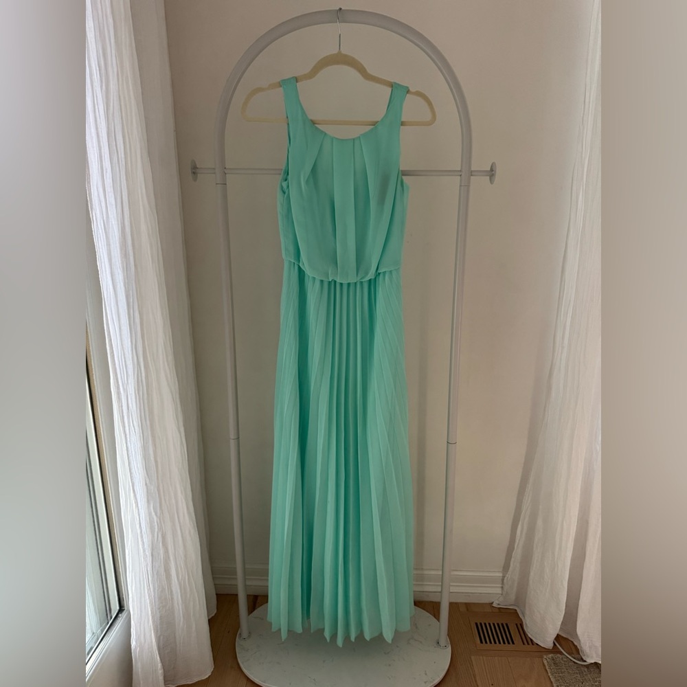 Juniors B Darlin Turquoise/Aqua Long Pleated Dress